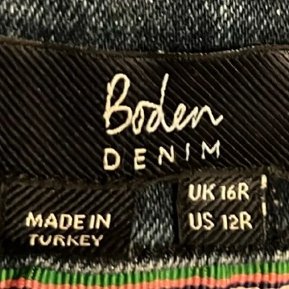 BODEN Denim, 99% Cotton, 4-Pocket, Mini, Belt Loops Skirt, Size 12R - Picture 4 of 6